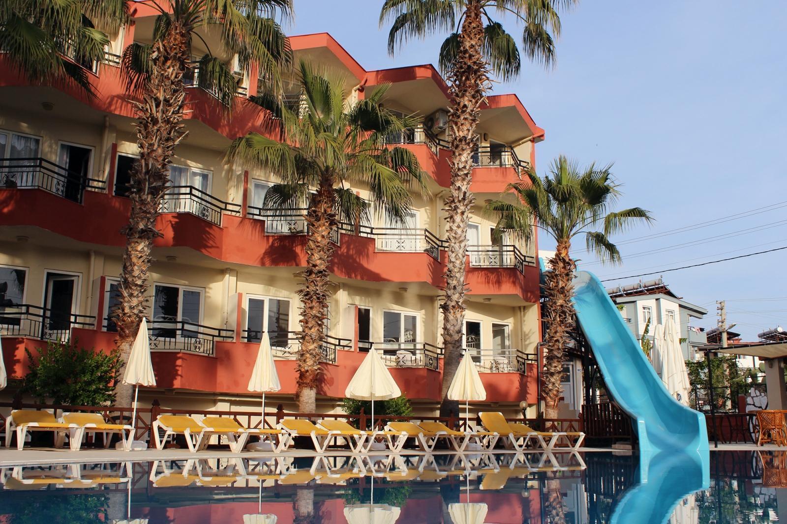 Semoris Hotel Side Buitenkant foto