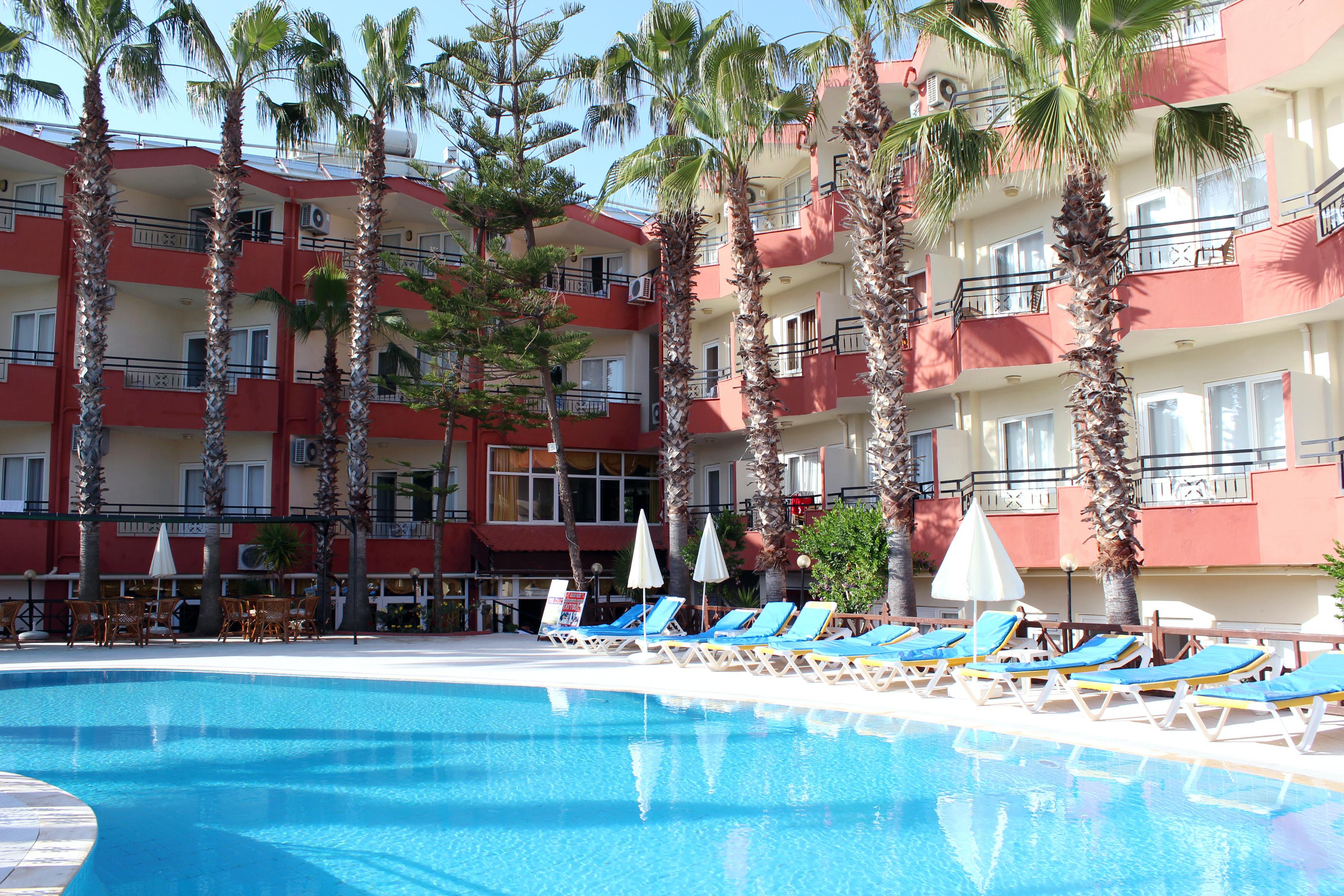 Semoris Hotel Side Buitenkant foto