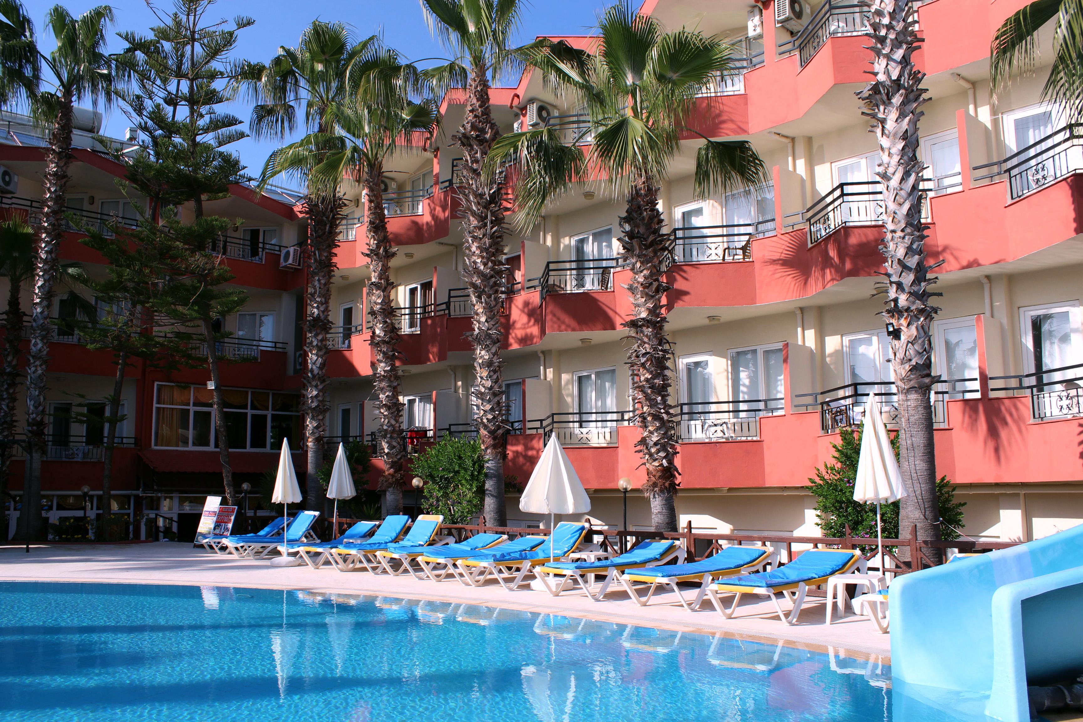 Semoris Hotel Side Buitenkant foto