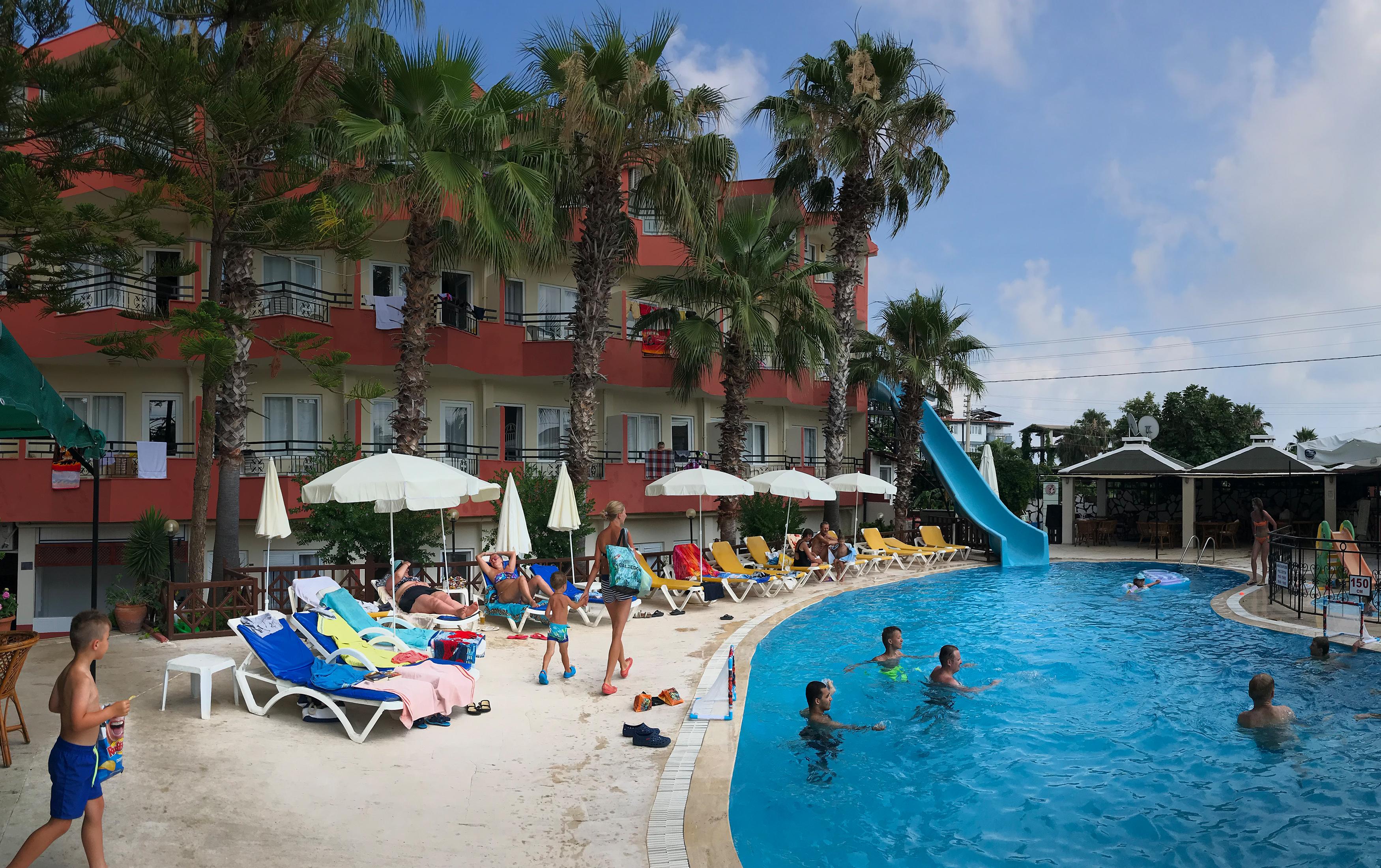 Semoris Hotel Side Buitenkant foto